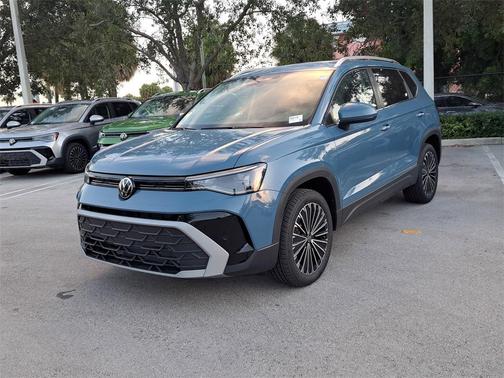 2025 Volkswagen Taos 1.5T SE