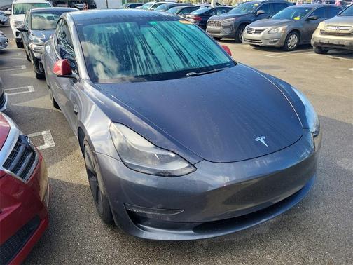 2021 Tesla Model 3 Standard Range Plus
