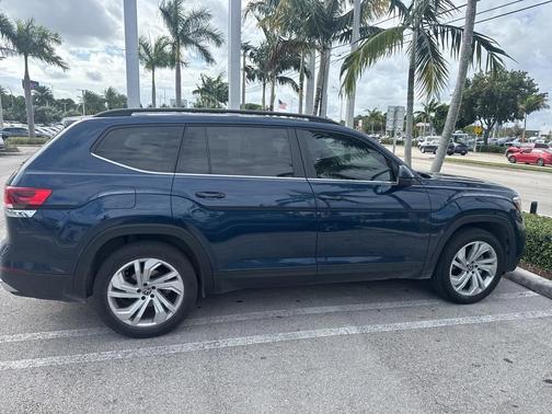 2023 Volkswagen Atlas 3.6L SE w/Technology