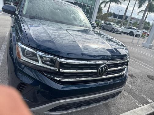2023 Volkswagen Atlas 3.6L SE w/Technology