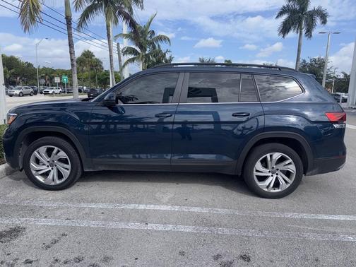2023 Volkswagen Atlas 3.6L SE w/Technology