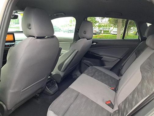 2021 Volkswagen ID.4 Pro