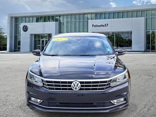 2017 Volkswagen Passat 1.8T SEL Premium