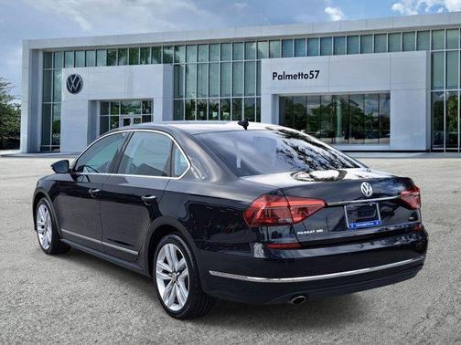 2017 Volkswagen Passat 1.8T SEL Premium