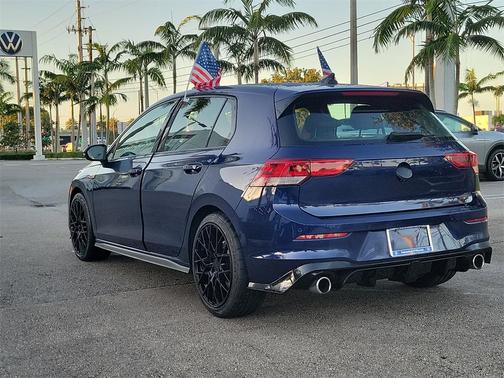 2023 Volkswagen Golf GTI 2.0T S