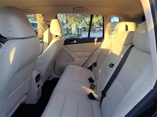 2017 Volkswagen Tiguan 2.0T S