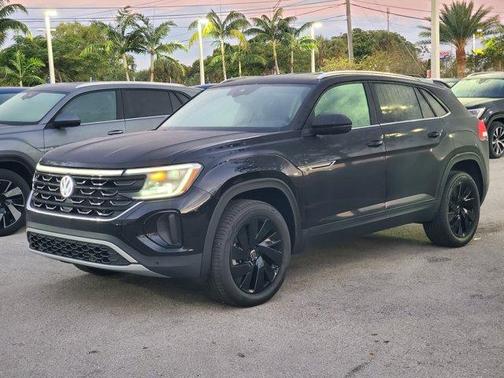 2026 Volkswagen Atlas Cross Sport 2.0T SE w/Technology
