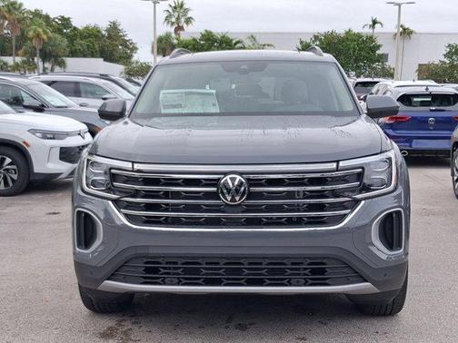 Pure Gray 2026 Volkswagen Atlas 2.0T SE W/TECHNOLOGY