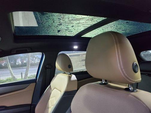 2026 Volkswagen Atlas Cross Sport 2.0T SE