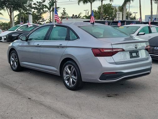 2022 Volkswagen Jetta 1.5T SE