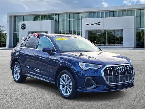 2024 Audi Q3 45 S line Premium