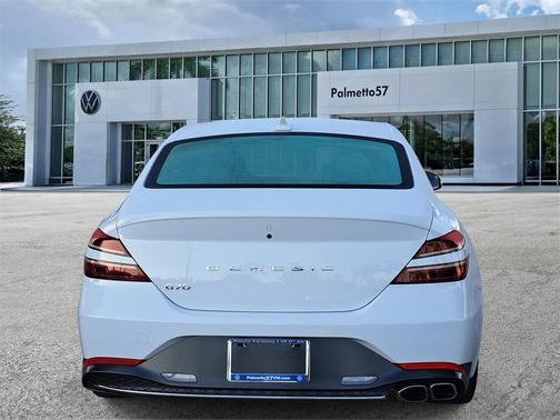 2023 Genesis G70 2.0T