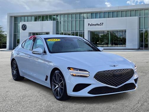 2023 Genesis G70 2.0T