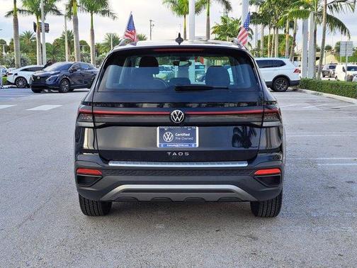 2025 Volkswagen Taos 1.5T S