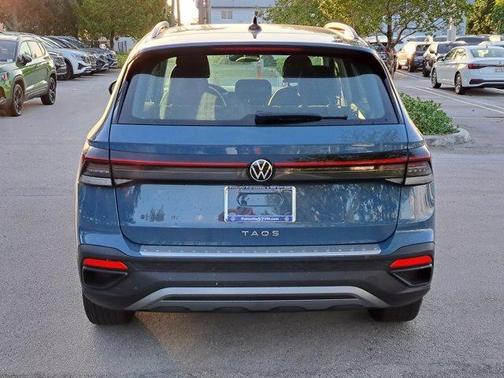 2025 Volkswagen Taos 1.5T S