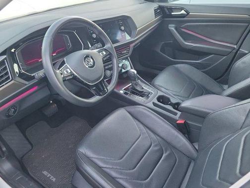 2019 Volkswagen Jetta 1.4T SEL Premium
