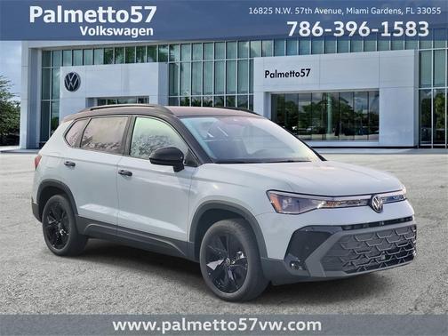 2025 Volkswagen Taos 1.5T SE Black