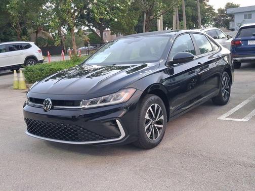 Deep Black Pearl 2026 Volkswagen Jetta 1.5T S