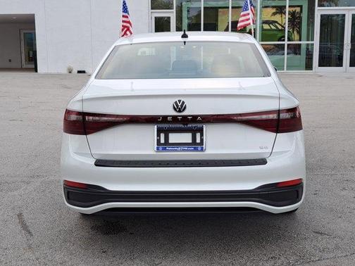 2025 Volkswagen Jetta 1.5T SE