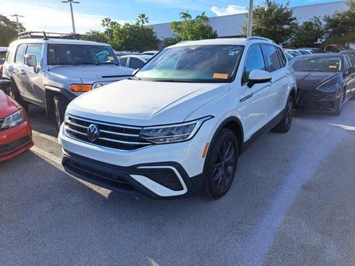 2023 Volkswagen Tiguan 2.0T SE