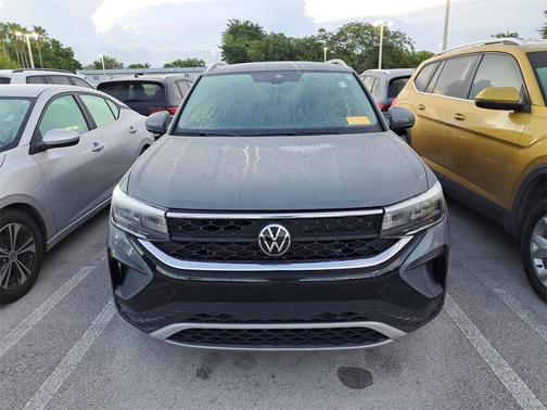 2023 Volkswagen Taos 1.5T SE