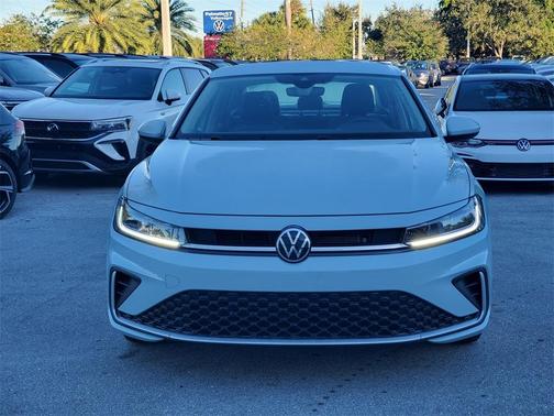 2025 Volkswagen Jetta 1.5T SE