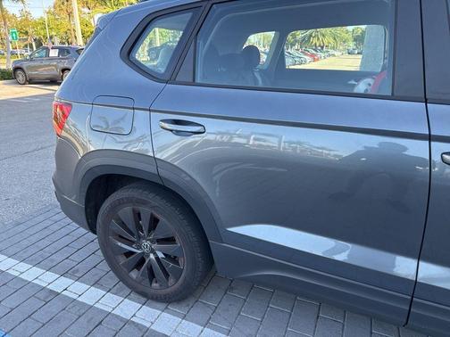 2022 Volkswagen Taos 1.5T S