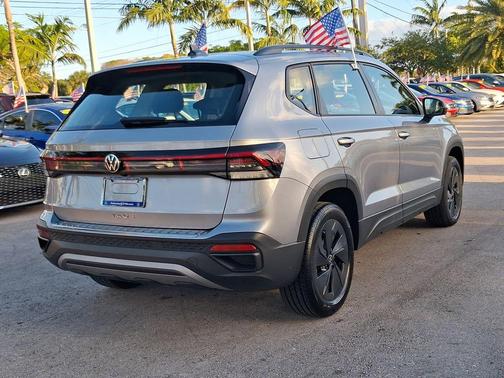 2025 Volkswagen Taos 1.5T S