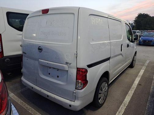 2021 Nissan NV200 SV
