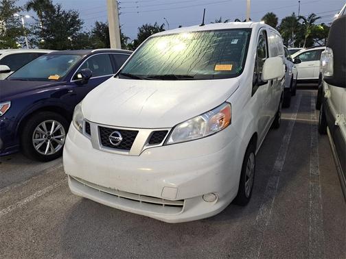 2021 Nissan NV200 SV