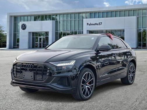 Mythos Black Metallic 2023 Audi Q8 55 Premium Plus