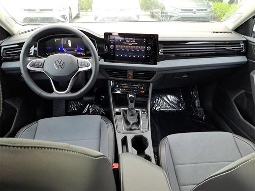 2025 Volkswagen Jetta 1.5T SE