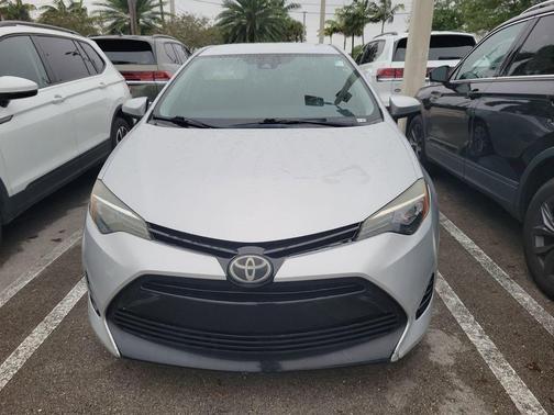 Classic Silver Metallic 2017 Toyota Corolla LE