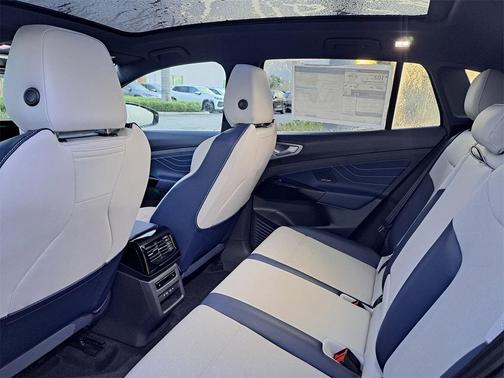 2025 Volkswagen ID.4 Pro S Plus