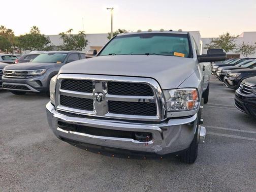 Bright Silver Clearcoat Metallic 2013 RAM 3500 TRADESMAN