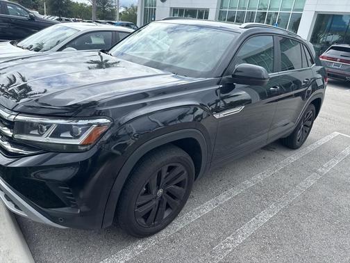 2022 Volkswagen Atlas Cross Sport 3.6L V6 SE w/Technology