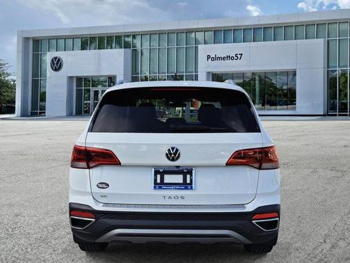 2024 Volkswagen Taos 1.5T SE