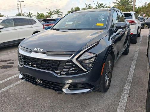 Gray 2023 Kia Sportage SX