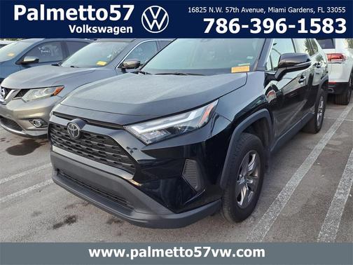 2022 Toyota RAV4 XLE