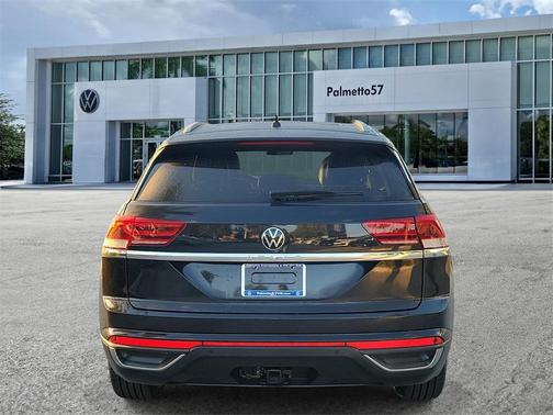 2022 Volkswagen Atlas Cross Sport 3.6L V6 SE w/Technology