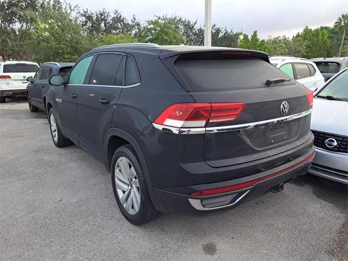2022 Volkswagen Atlas Cross Sport 3.6L V6 SE w/Technology