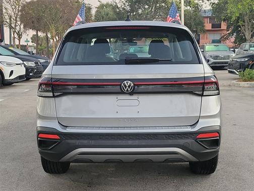 2025 Volkswagen Taos 1.5T S