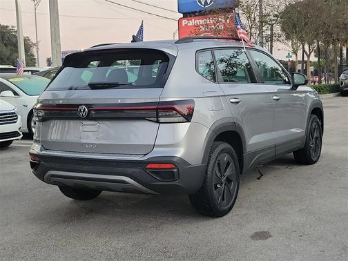 2025 Volkswagen Taos 1.5T S