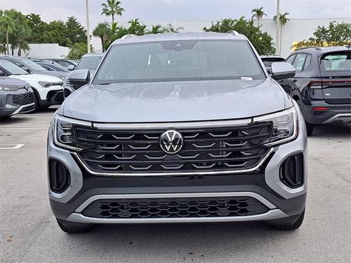 2026 Volkswagen Atlas Cross Sport 2.0T SE