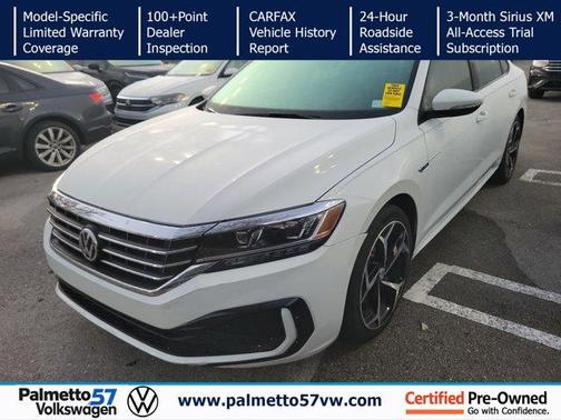 2022 Volkswagen Passat 2.0T R-Line