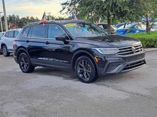 2022 Volkswagen Tiguan 2.0T SE