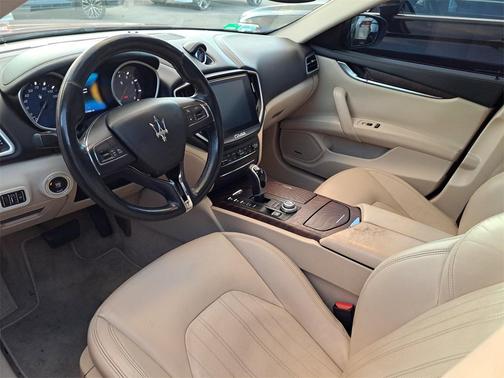 2017 Maserati Ghibli Base