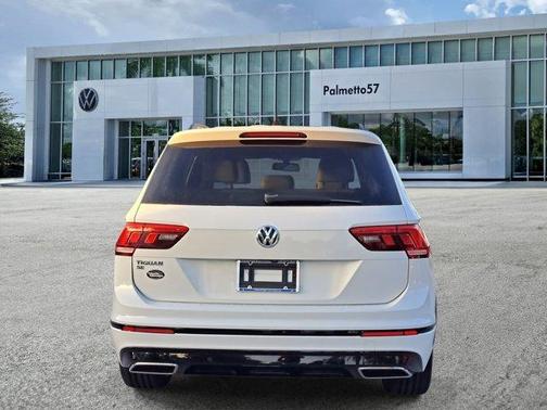 2021 Volkswagen Tiguan 2.0T SE R-Line Black