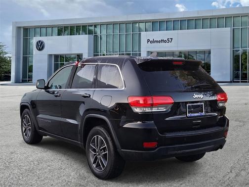 2019 Jeep Grand Cherokee Laredo E
