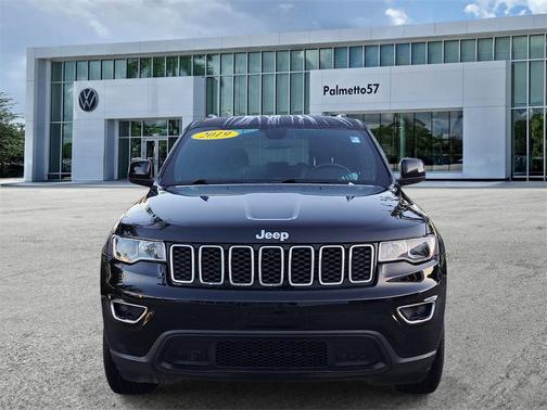 2019 Jeep Grand Cherokee Laredo E
